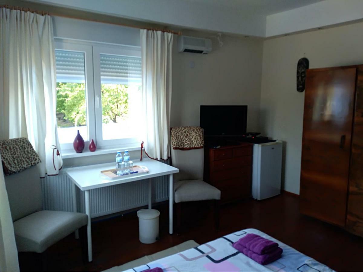 Rogozen B&B 外观 照片